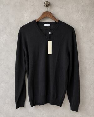 J.Lindeberg Black Wool Cashmere Blend V-Neck Sweater NWT